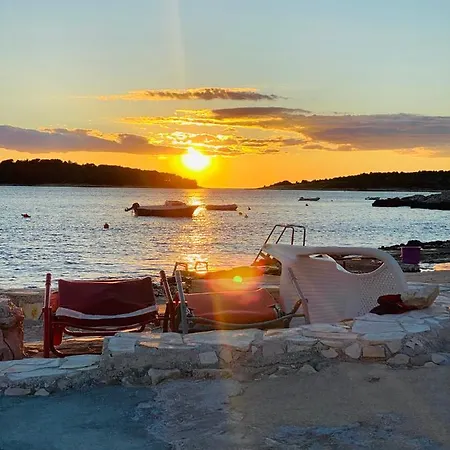 Daire Ivankovic Rogoznica (Sibenik-Knin)