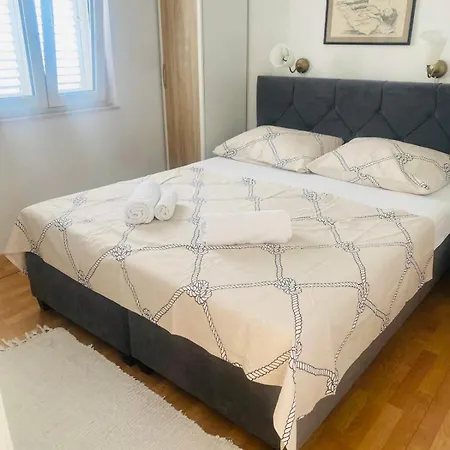 Ivankovic * Rogoznica (Sibenik-Knin)