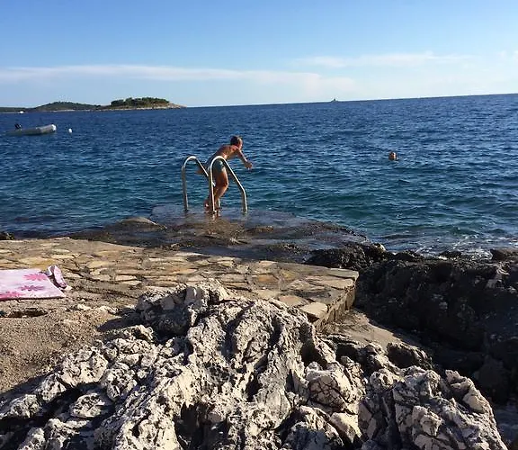 Ivankovic * Rogoznica (Sibenik-Knin)